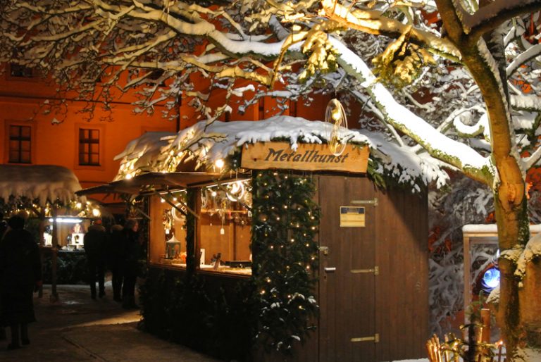 Romantischer Weihnachtsmarkt Regensburg Metallkunst Völkl